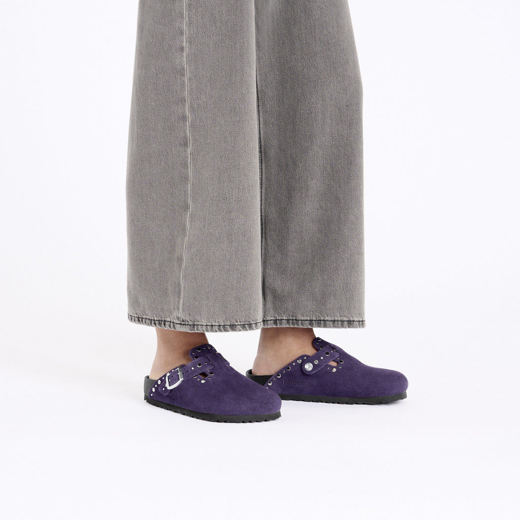 Boston Rivet Suede Leather