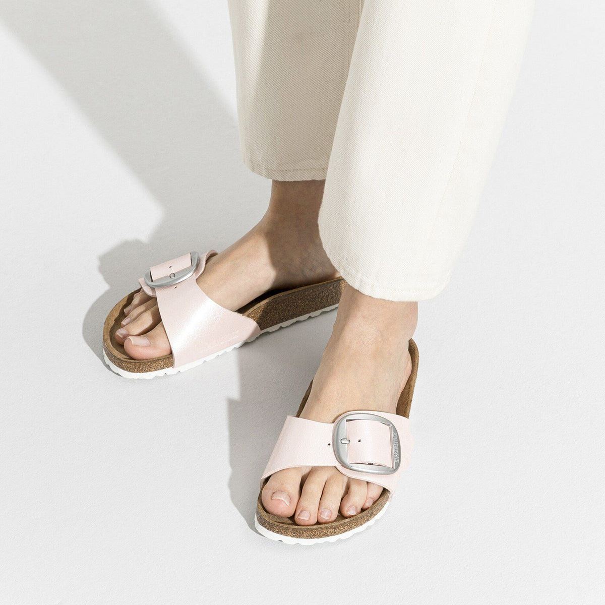 Madrid Big Buckle Birko-Flor
