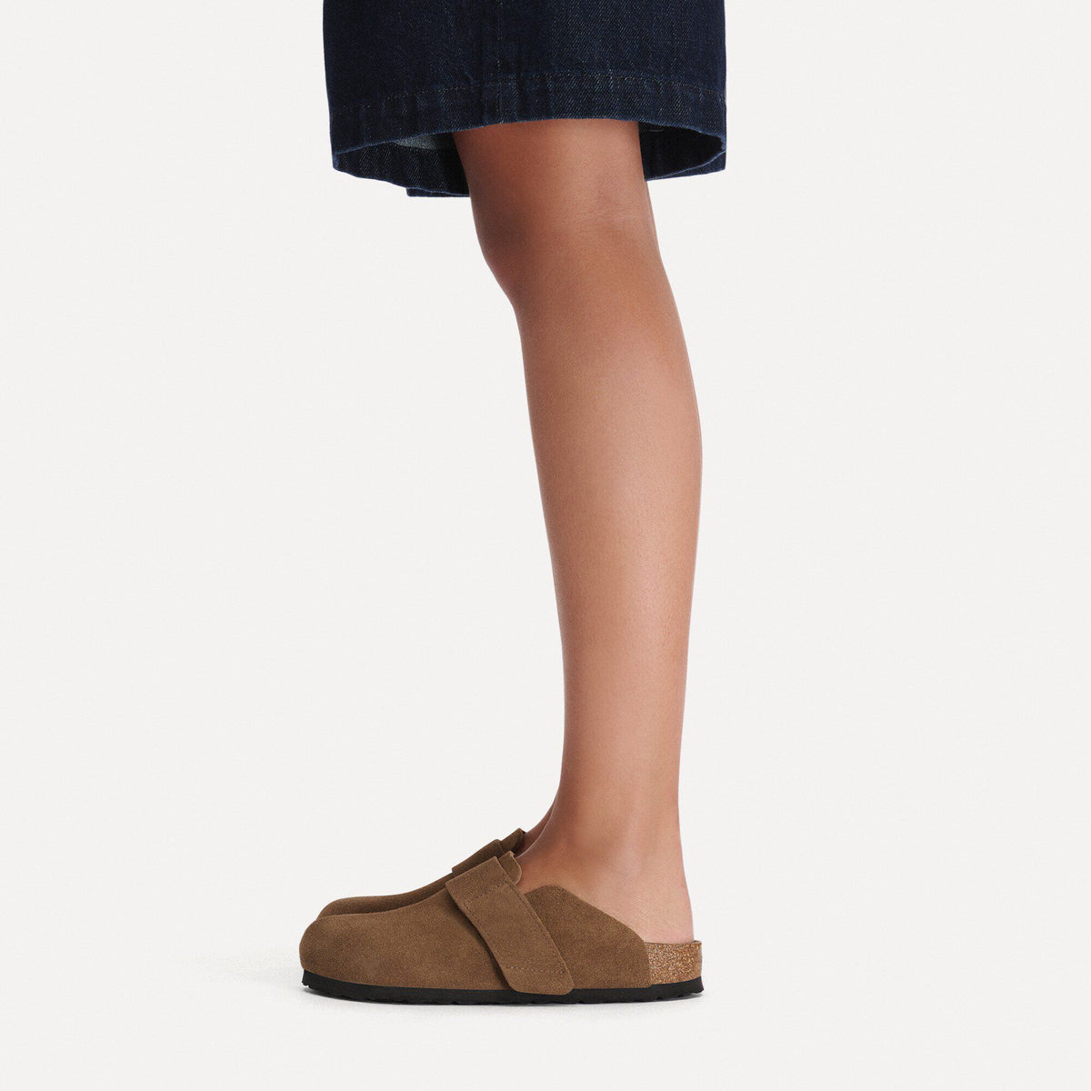 Loma Suede Leather