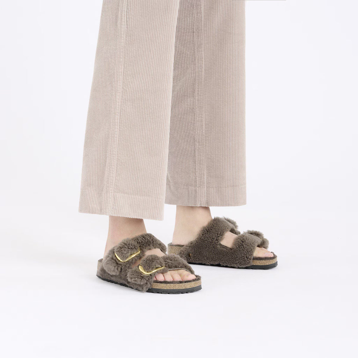 Arizona Big Buckle Fur Concrete Gray